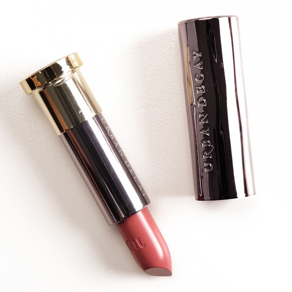 Urban Decay Other - NWT Urban decay sheer liar vice lipstick